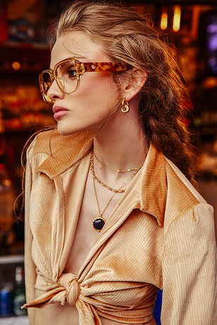 Let's talk about specs: Eyeing up a new pair of glasses? Fashion stylist Stephanie